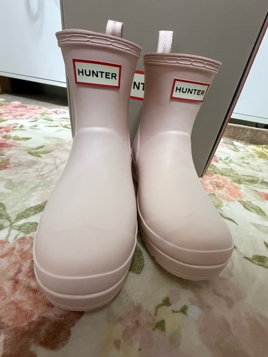 Hunter Shoes - Hunter PINK PLAY™ Short Rain Boot NEW IN BOX